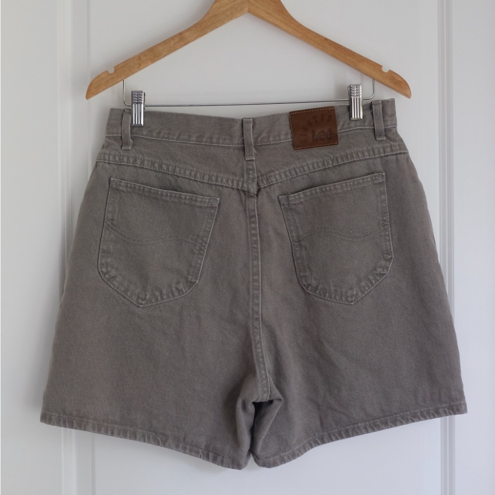 taupe Lee riveted shorts 32in waist